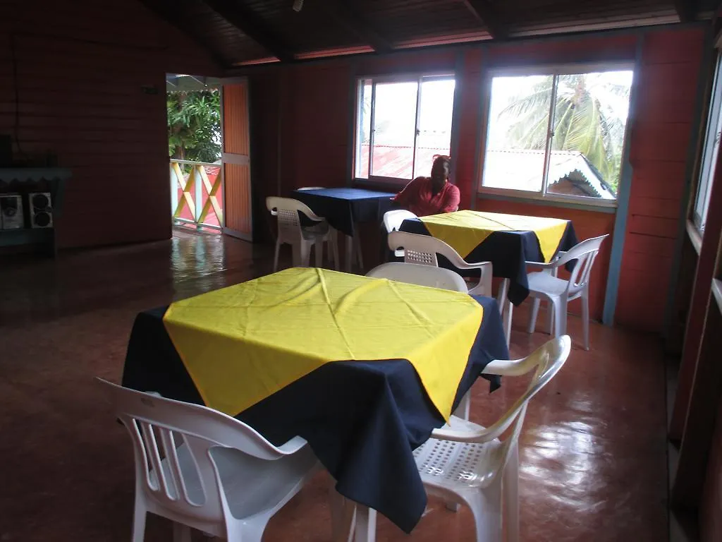 Guest house Hotel Flemming Tree Providencia Island